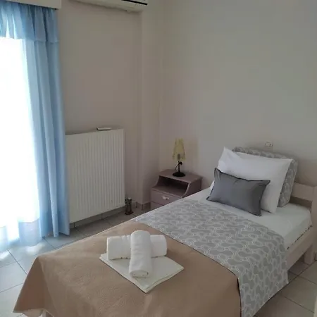 Areti4 * Petalídhion