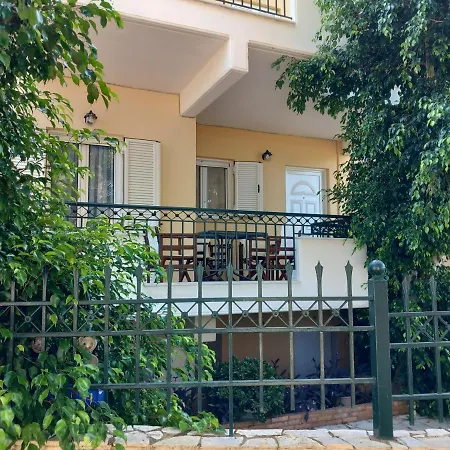 Areti4 Petalídhion